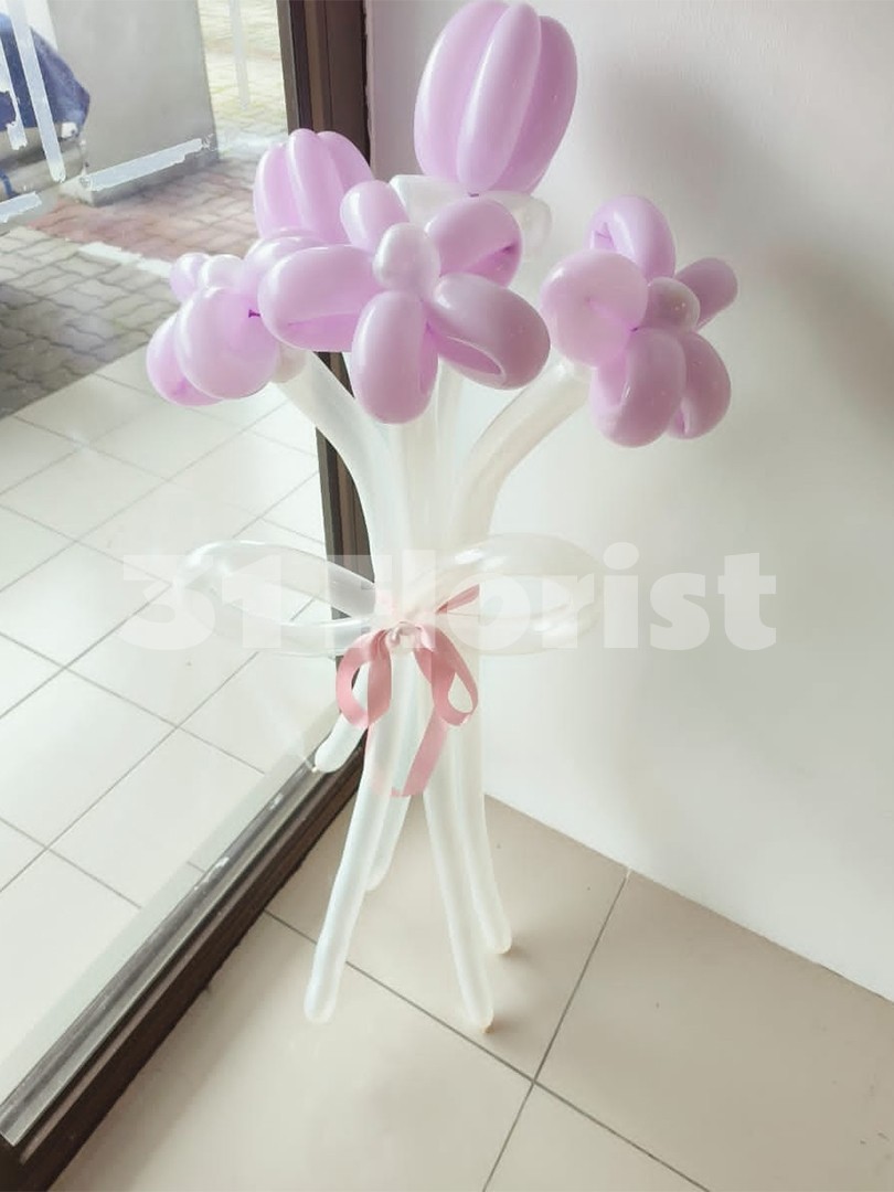 Purple And White Simple Balloon Bouquet 紫白色系简易气球花束